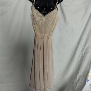 Vanity Fair Nylon Pale Cream Lace-Trim Maxi Slip Dress